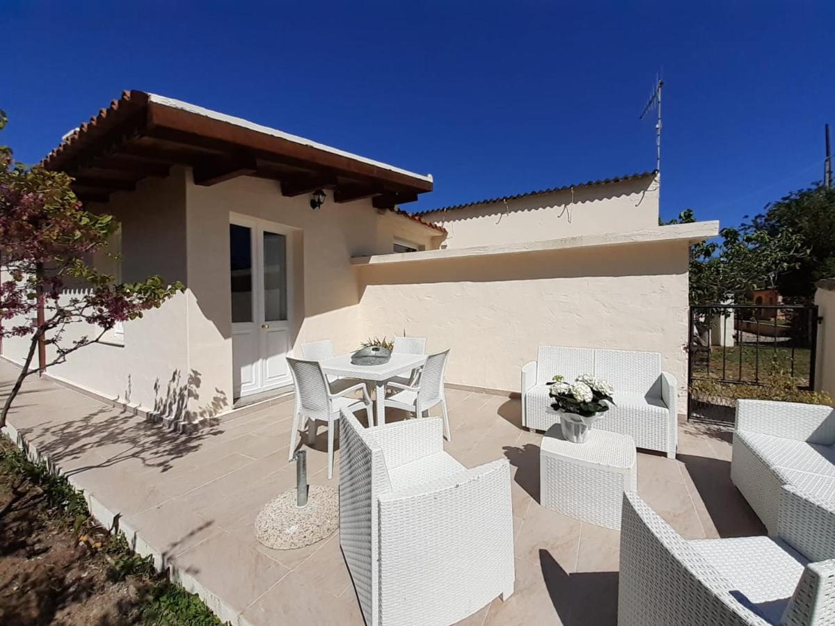 Appartement Stazzo San Teodoro Piscina Condivisa Extérieur photo