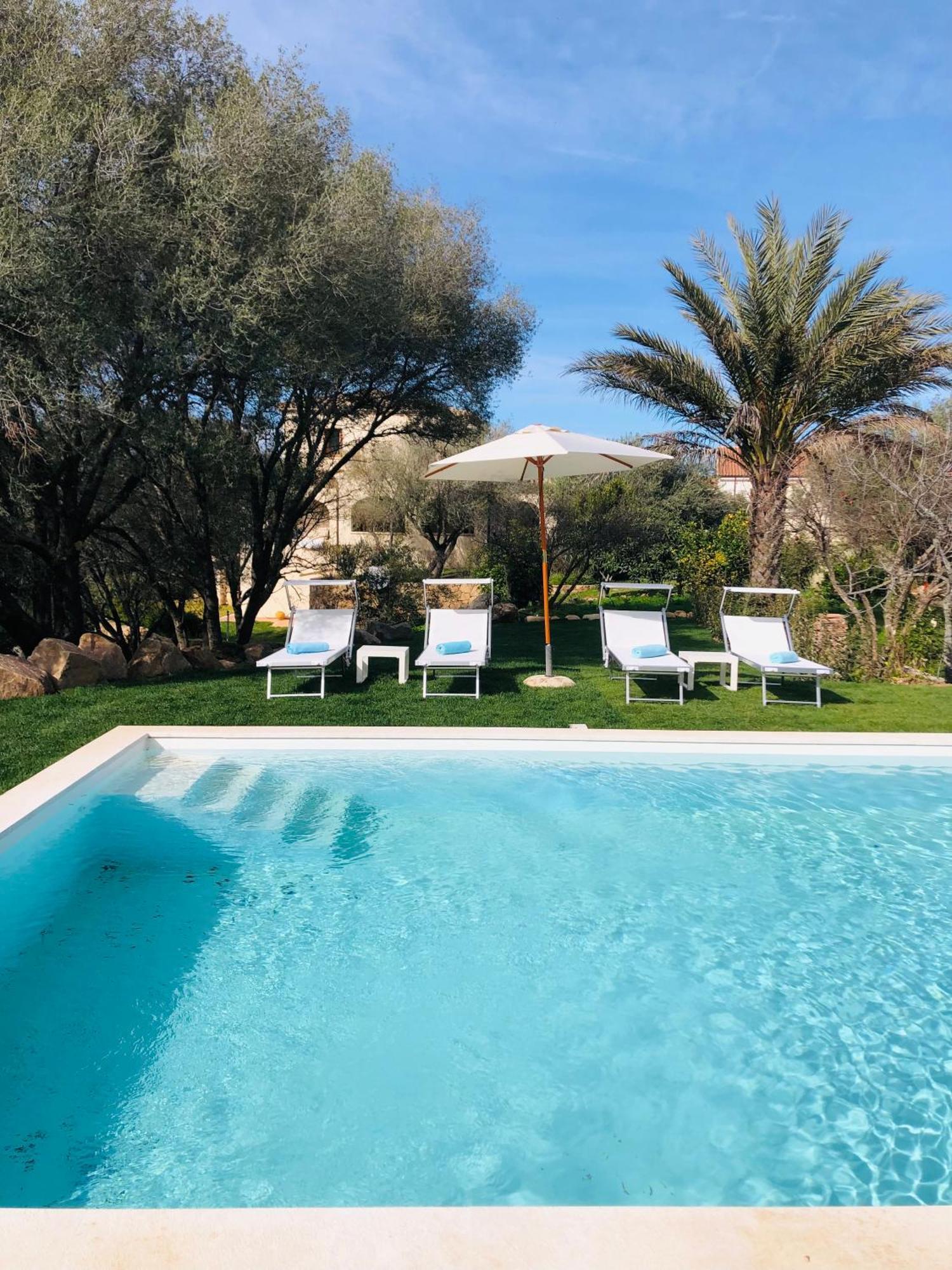 Appartement Stazzo San Teodoro Piscina Condivisa Extérieur photo