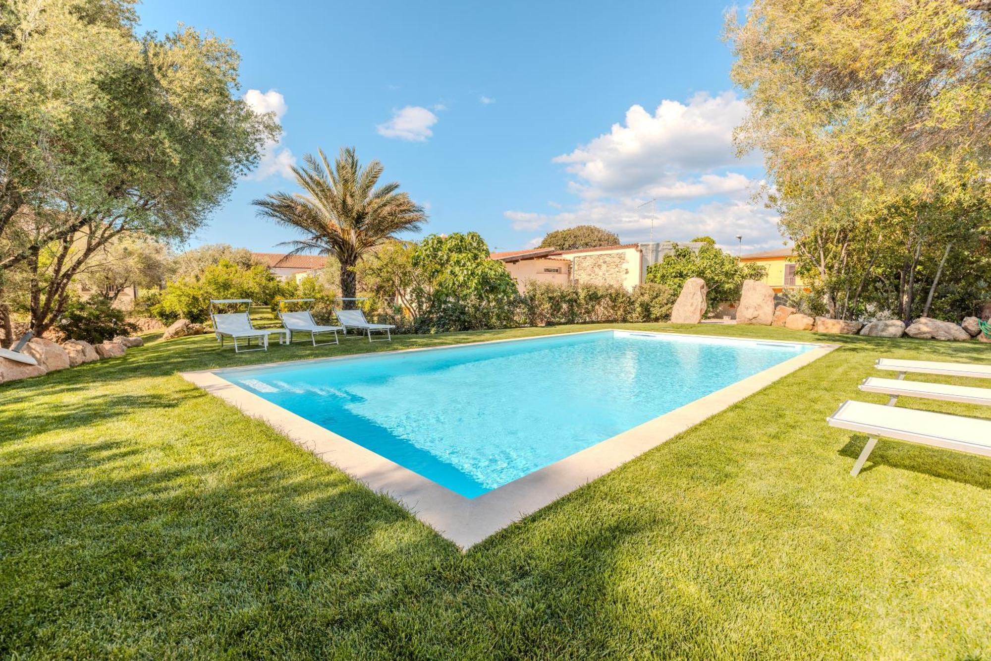 Appartement Stazzo San Teodoro Piscina Condivisa Extérieur photo