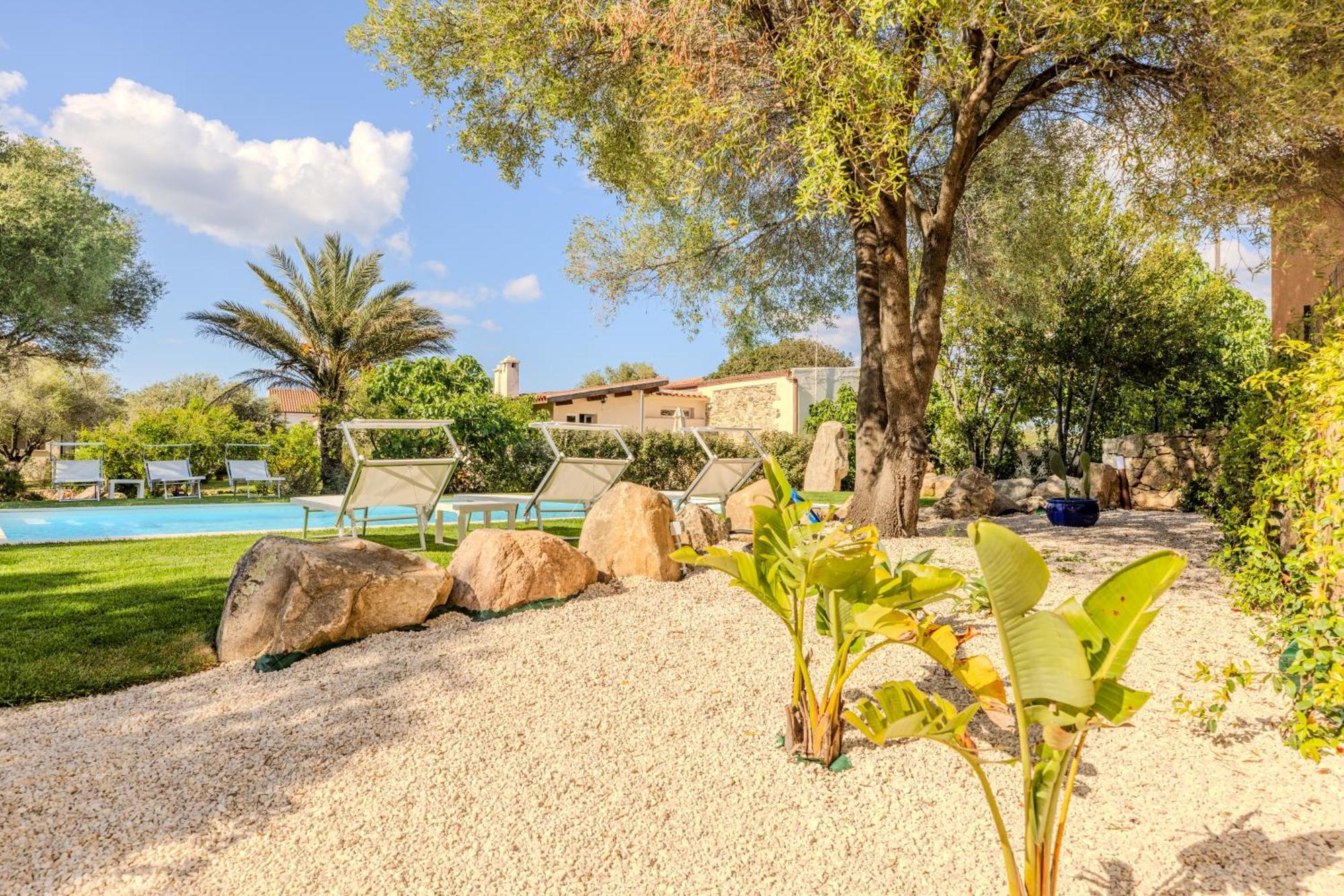 Appartement Stazzo San Teodoro Piscina Condivisa Extérieur photo
